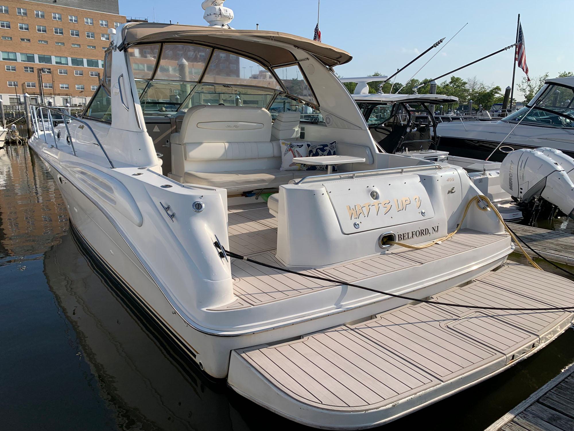 Sea Ray 400 Sundance